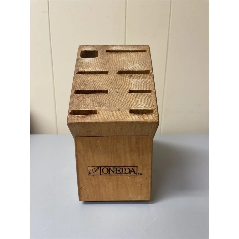 Vintage Oneida ~Wooden Knife‎ Block~ 8 Slots 8
